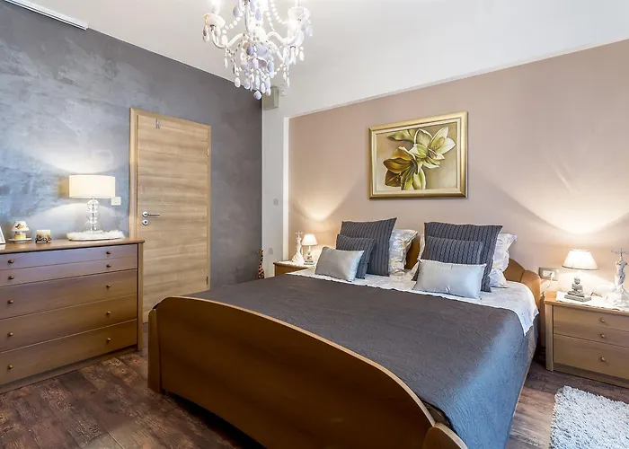 Paradise View Διαμέρισμα Τρογκίρ